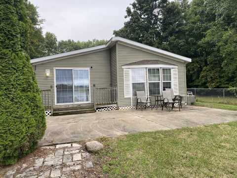 58141 James Drive, Three Rivers, MI 49093