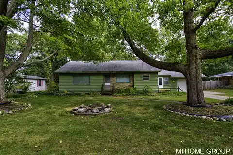 719 Aster Avenue, Holland, MI 49423