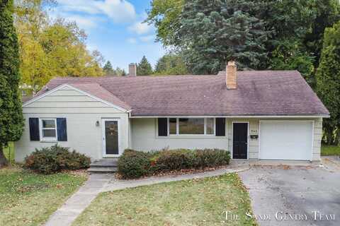 543 8th Street, Manistee, MI 49660