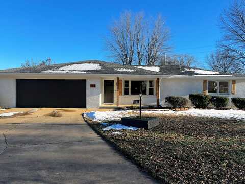 544 S York Avenue, Springfield, MO 65802