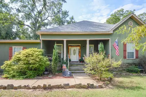 496 Main St, Caledonia, MS 39740