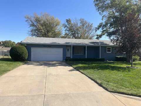 1314 S Douglas, Lyons, KS 67554