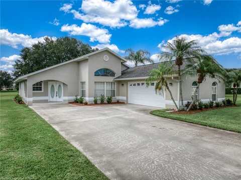 8 Meadowlake Circle N, Lake Placid, FL 33852