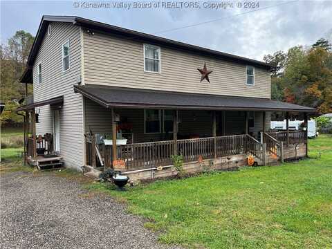 2265 Mud Run Road, Ripley, WV 25271