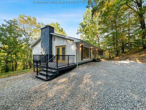 930 Upper Midway Drive, Dunbar, WV 25064