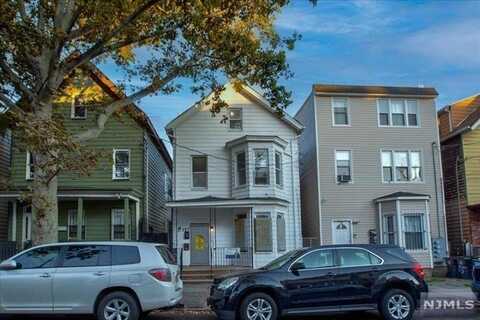 157 Garside Street, Newark, NJ 07104