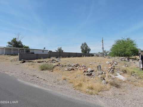 1663 Colina Dr, Bullhead City, AZ 86442