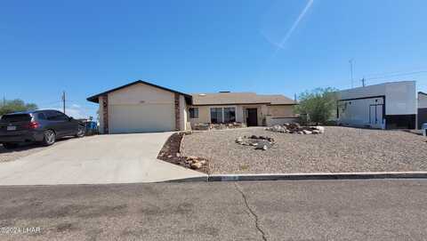 2826 War Eagle Dr, Lake Havasu City, AZ 86406