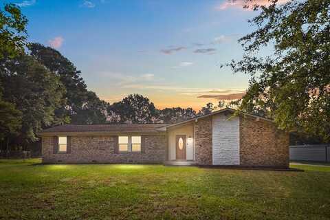 299 Forsythe Road, Lufkin, TX 75901