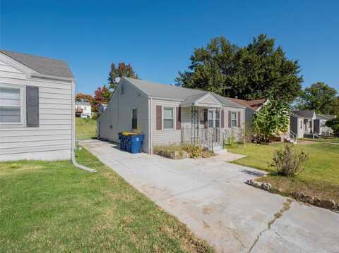 10753 Saint Xavier Lane, Saint Ann, MO 63074