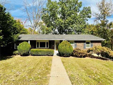 23 Park Terrace Drive, Hannibal, MO 63401