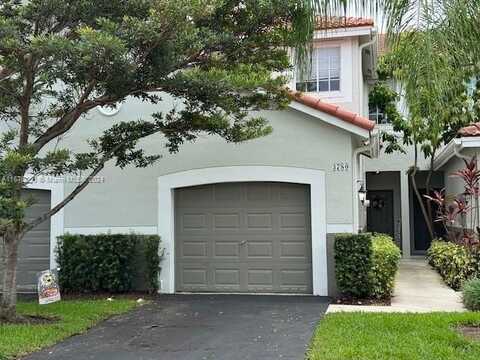 3780 San Simeon Cir, Weston, FL 33331