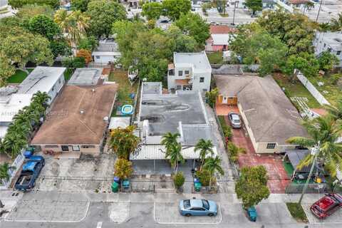 1261 NW 27th St, Miami, FL 33142