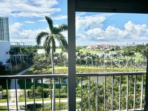 200 Diplomat Pkwy, Hallandale Beach, FL 33009