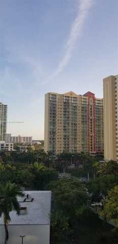 17021 N Bay Rd, Sunny Isles Beach, FL 33160