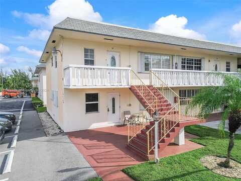 1455 12th Ct, Hollywood, FL 33019