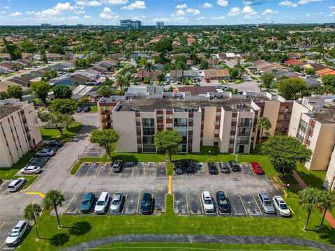 9441 SW 4th St, Miami, FL 33174