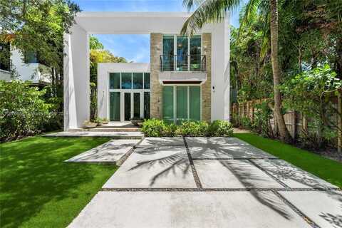 335 W 46th St, Miami Beach, FL 33140