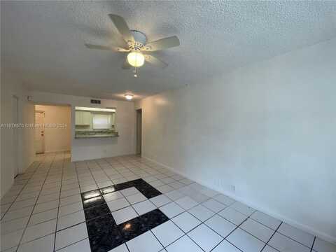 2339 Linton Ridge Cir, Delray Beach, FL 33444