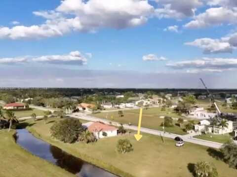 17261 Cape Horn Blvd, Punta Gorda, FL 33955