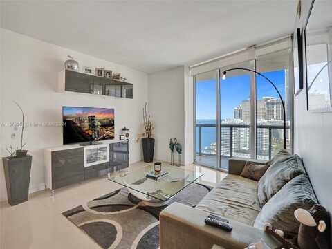 495 Brickell Ave, Miami, FL 33131