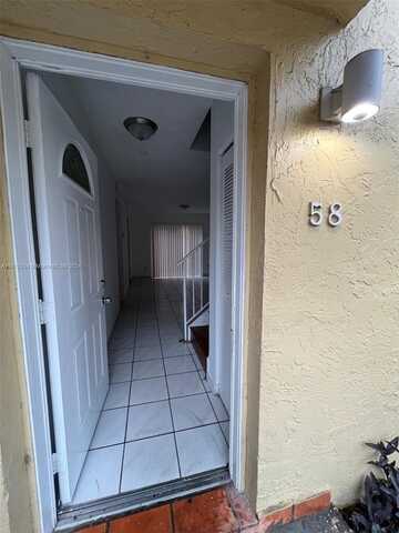 58 SW 14th Ter, Homestead, FL 33030