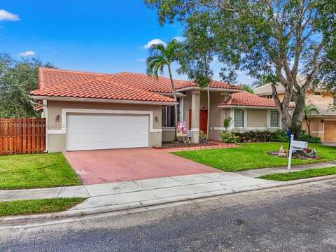 1260 SW 102nd Ave, Pembroke Pines, FL 33025