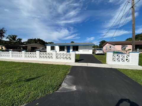 841 NW 33rd Ave, Lauderhill, FL 33311