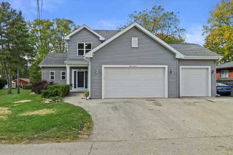 W269n2747 Lelah Ave, Pewaukee, WI 53072