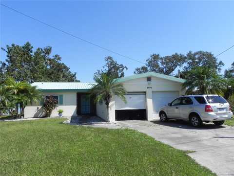 2201 W PILAKLAKAHA AVENUE, AUBURNDALE, FL 33823