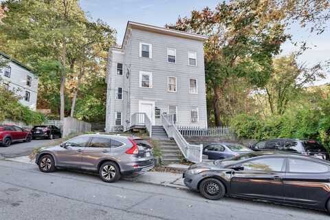 17 Franklin St, Fitchburg, MA 01420