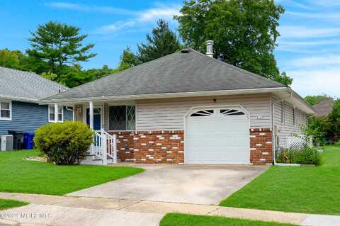 2058 Mount Hope Lane, Toms River, NJ 08753