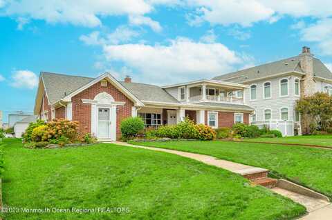 4 Washington Avenue, Avon by the Sea, NJ 07717