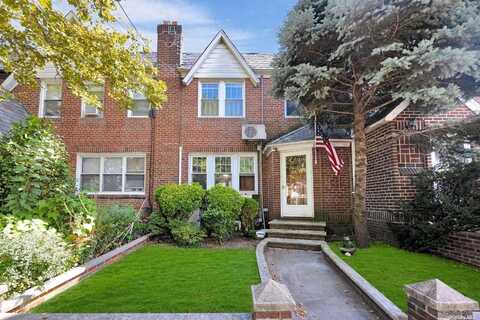 83-30 Penelope Avenue, Middle Village, NY 11379