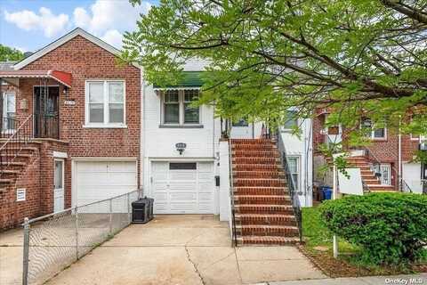 85-14 Little Neck Parkway, Floral Park, NY 11001