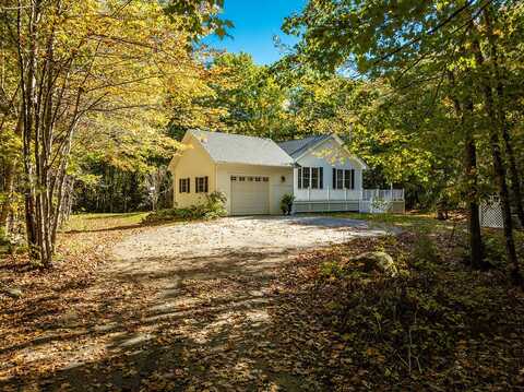 27 True Road, Lincolnville, ME 04849