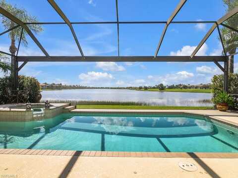 10414 Smokehouse Bay, NAPLES, FL 34120