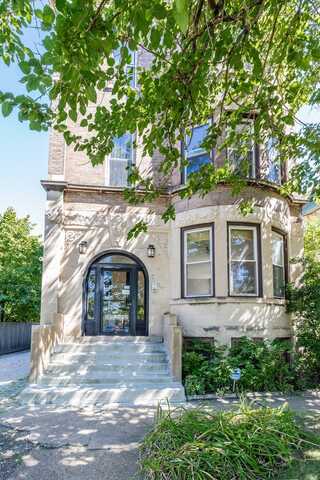 7551 S South Shore Drive, Chicago, IL 60649