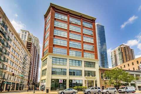 1020 S WABASH Avenue, Chicago, IL 60605