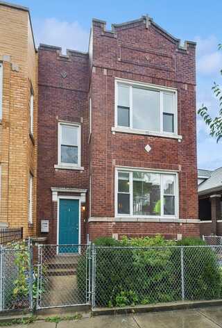 2102 N Springfield Avenue, Chicago, IL 60647