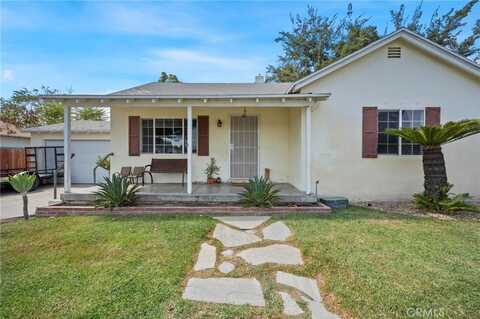 7142 Elmwood Road, Highland, CA 92404