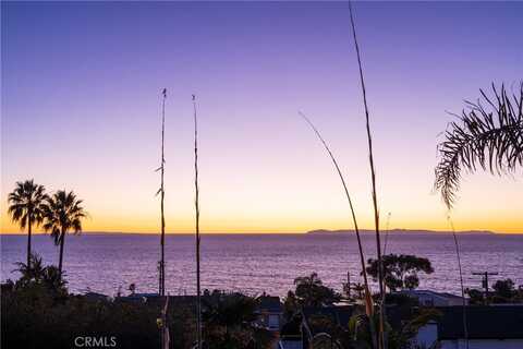 31911 Crestwood Place, Laguna Beach, CA 92651