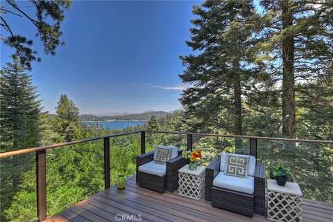 733 Crest Estates Drive, Lake Arrowhead, CA 92352