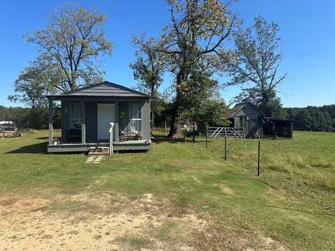 1823 Dees Rd, Batesville, MS 38606