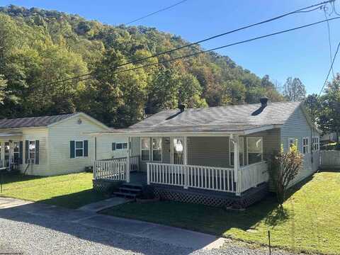 15 Maple Street, Webster Springs, WV 26288