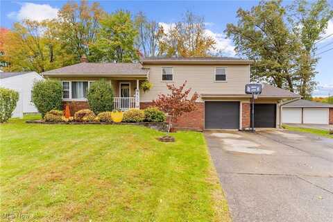 2922 Eldora Drive, Youngstown, OH 44511