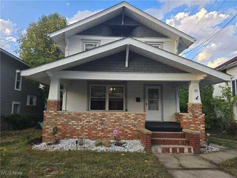 1111 Stewart Avenue, Cambridge, OH 43725