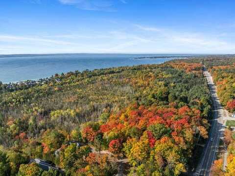 6918 Harbor - Petoskey, Harbor Springs, MI 49740