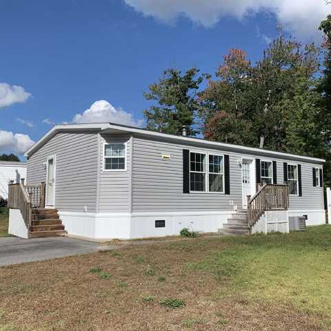 28 RIVERVIEW Drive, Rochester, NH 03867