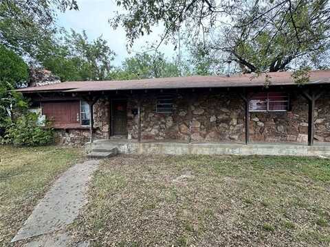 830 1st NW, Miami, OK 74354